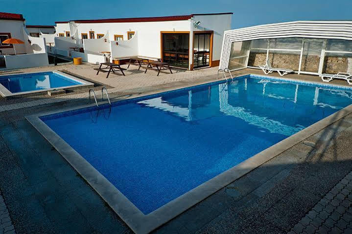 Penichepraia - Bungalows, Campers & Spa 外观 照片